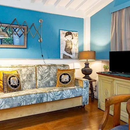 Guesthost - Le Serre Di Galileo