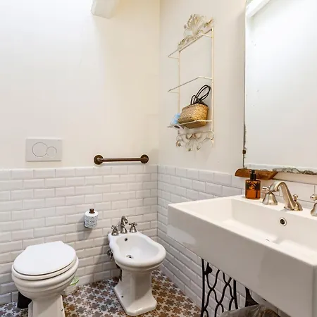 Guesthost - Le Serre Di Galileo Florence