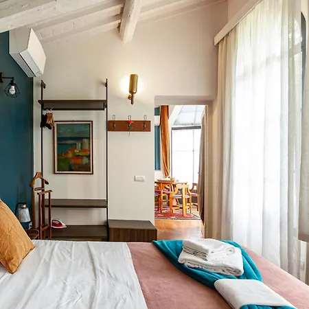 Guesthost - Le Serre Di Galileo Apartman *