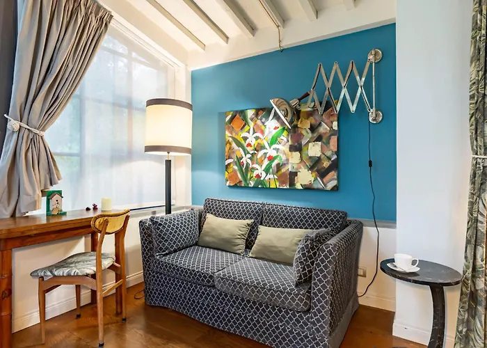 Guesthost - Le Serre Di Galileo *