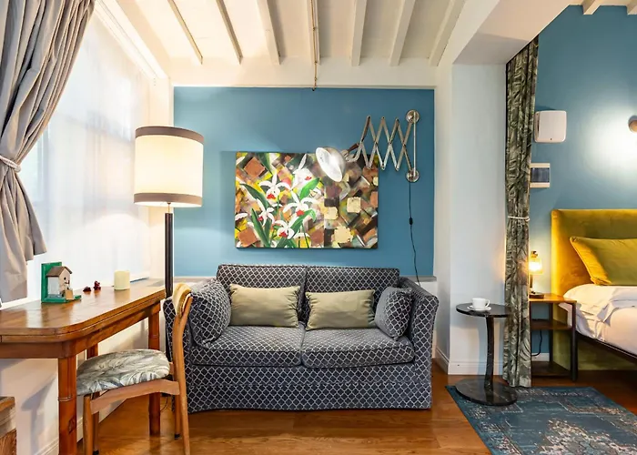 Guesthost - Le Serre Di Galileo